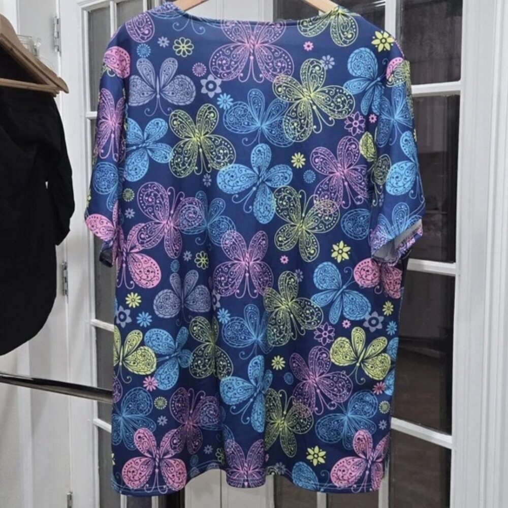 Scrub top - Picture 5 of 5